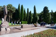 В Баку прошла международная конференция, посвященная 90-летнему юбилею академика Мирмамеда Джавадзаде (ФОТО)