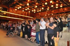 Такого Баку давно не видел! Ностальгия Эмина Сабитоглу - старшее поколение не могло сдержать слез (ФОТО)