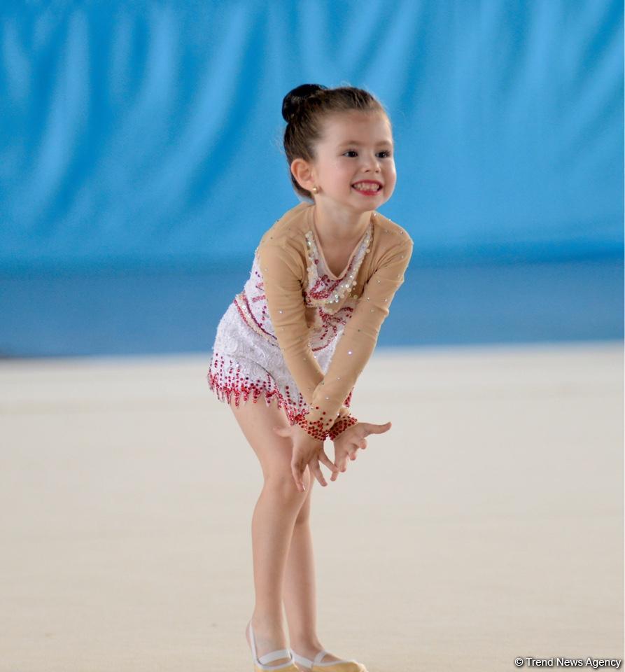 Goychay Open Championship in Rhythmic Gymnastics underway (PHOTO)