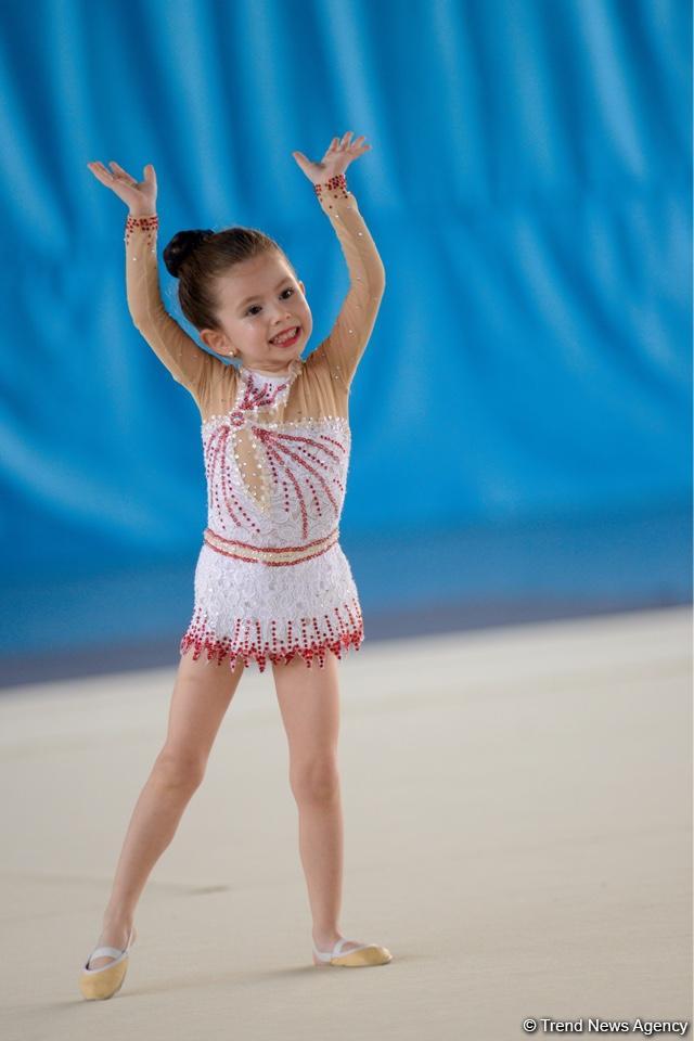 Goychay Open Championship in Rhythmic Gymnastics underway (PHOTO)