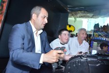 Спортсмены и военнослужащие провели в Баку акцию "Подари улыбку другу" (ФОТО)