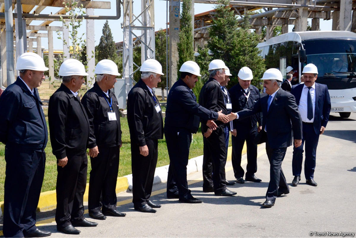 SOCAR ввела в эксплуатацию новую установку на Бакинском НПЗ имени Гейдара Алиева (ФОТО)