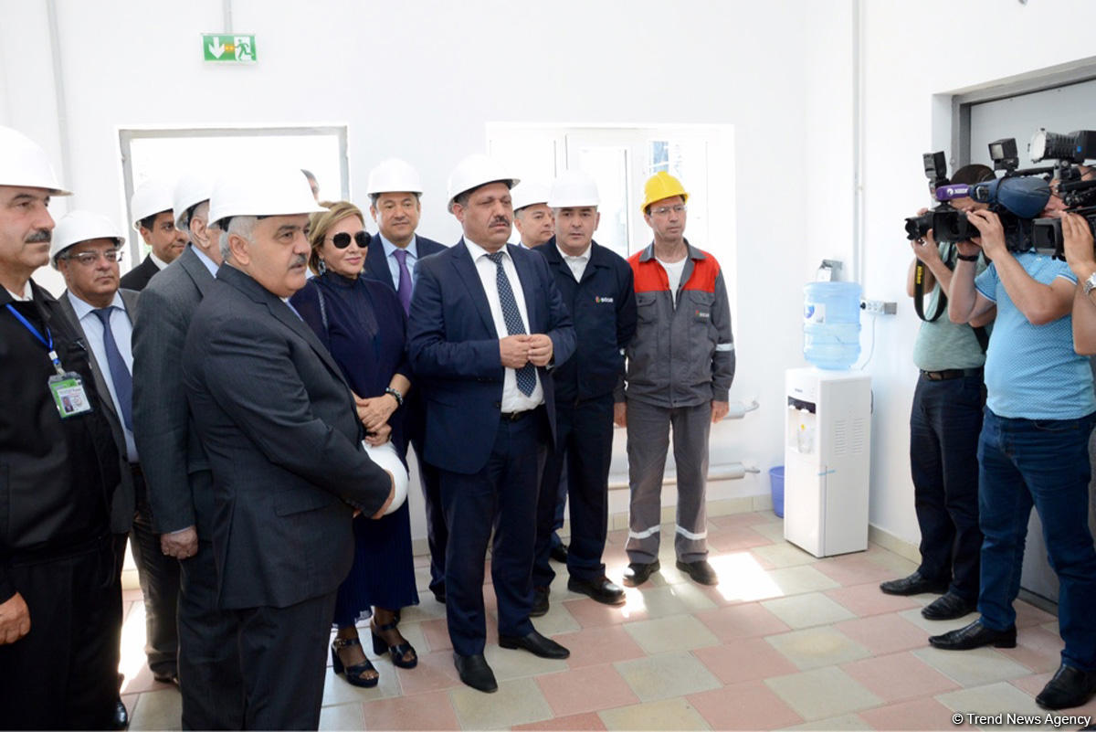 SOCAR ввела в эксплуатацию новую установку на Бакинском НПЗ имени Гейдара Алиева (ФОТО)