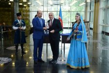 Деятелям культуры и искусства Азербайджана вручены госнаграды (ФОТО)