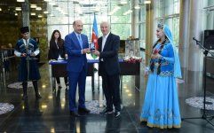 Деятелям культуры и искусства Азербайджана вручены госнаграды (ФОТО)