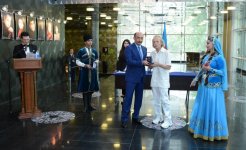 Деятелям культуры и искусства Азербайджана вручены госнаграды (ФОТО)