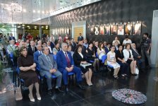 Деятелям культуры и искусства Азербайджана вручены госнаграды (ФОТО)