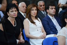 Деятелям культуры и искусства Азербайджана вручены госнаграды (ФОТО)