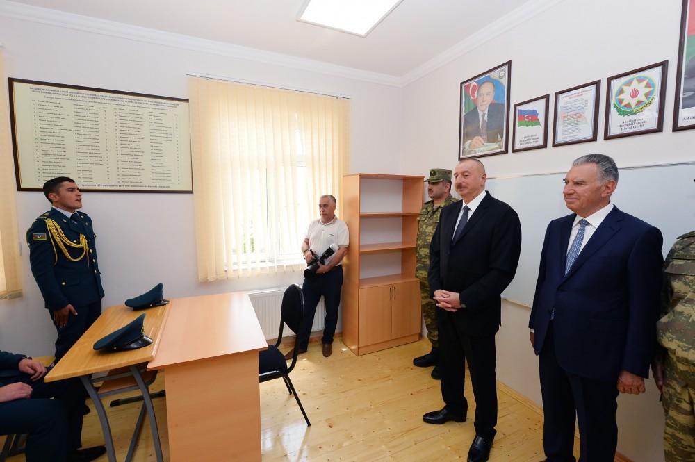 Президент Ильхам Алиев ознакомился с новой школой в Джоджуг Мерджанлы (ФОТО)
