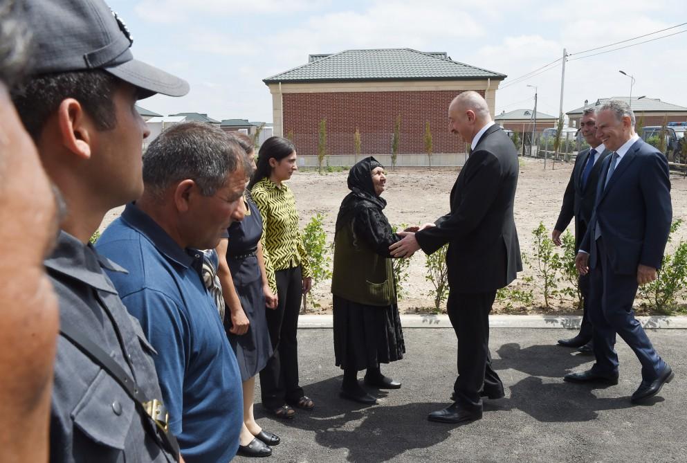 Ilham Aliyev views reconstruction work in Jojug Marjanli village (PHOTO)