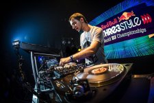 Чемпион Азербайджана DJ N.E.Z выступит на концерте Dihaj (ФОТО)