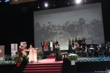 Фидан и Хураман Гасымовы: две сестры, две жемчужины, две легенды (ФОТО)