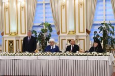 Ilham Aliyev attends Iftar ceremony on occasion of Ramadan