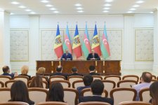 Presidents of Azerbaijan, Moldova make press statements (PHOTO)