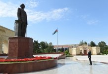 Ilham Aliyev arrives in Shirvan city (PHOTO)