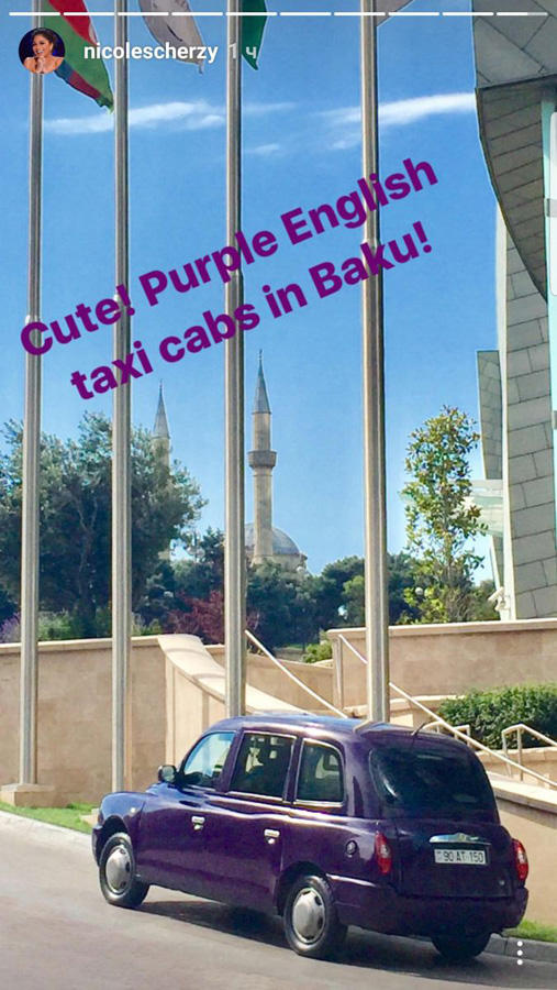 Николь Шерзингер уже в Баку (ФОТО)