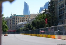 В Баку стартовала третья сессия свободной практики пилотов Формулы-1 (ФОТО)