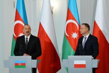 Президенты Азербайджана и Польши выступили с заявлениями для печати (ФОТО)