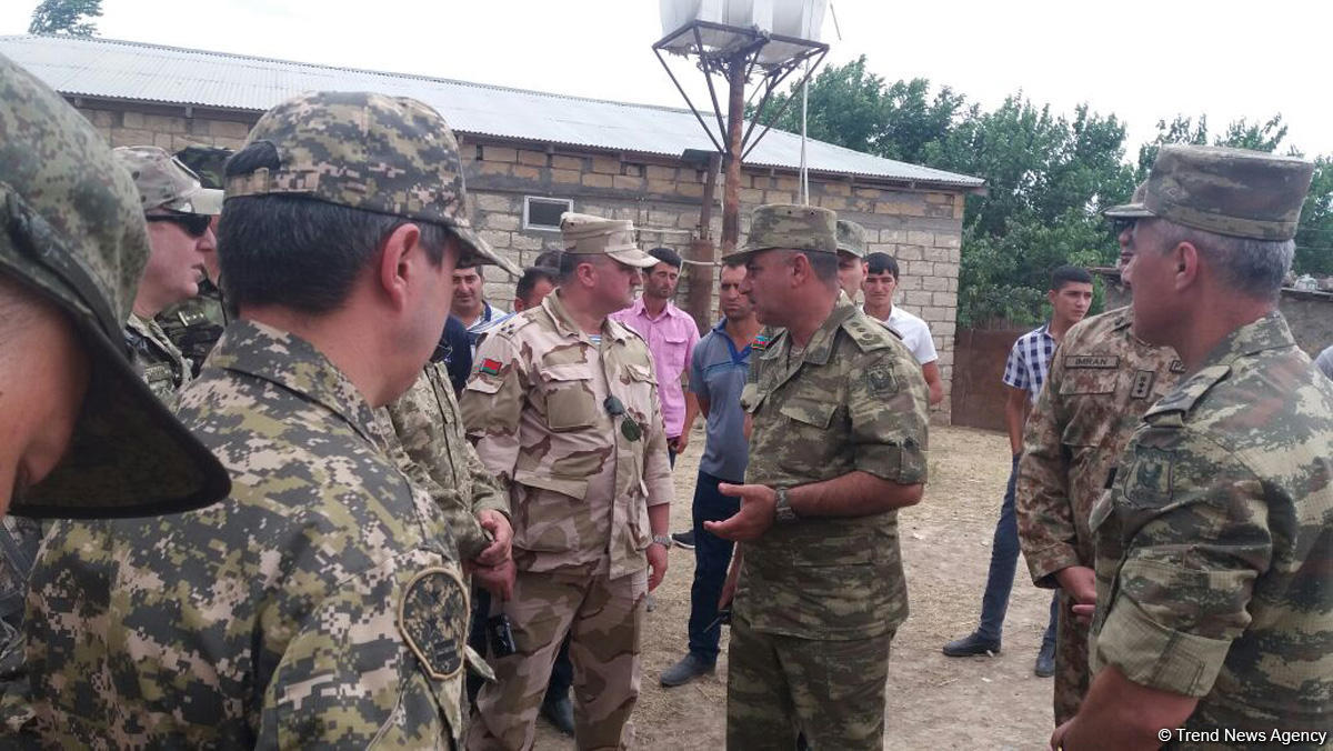 Foreign media reps view Armenia-shelled Azerbaijani village (PHOTO)