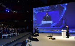 Президент Ильхам Алиев принял участие в XXII Всемирном нефтяном конгрессе в Стамбуле (ФОТО)