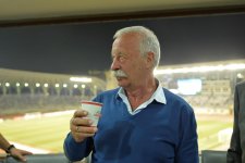 Леонид Якубович стал 10-м номером команды "Карабах" (ФОТО)