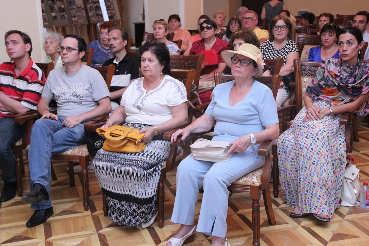 История создания портрета Гаджи Зейналабдина Тагиева (ФОТО)