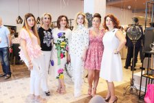 В Баку открылся элитный мебельный центр Razenni с участием звезд (ВИДЕО, ФОТО)