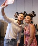 В Баку открылся элитный мебельный центр Razenni с участием звезд (ВИДЕО, ФОТО)