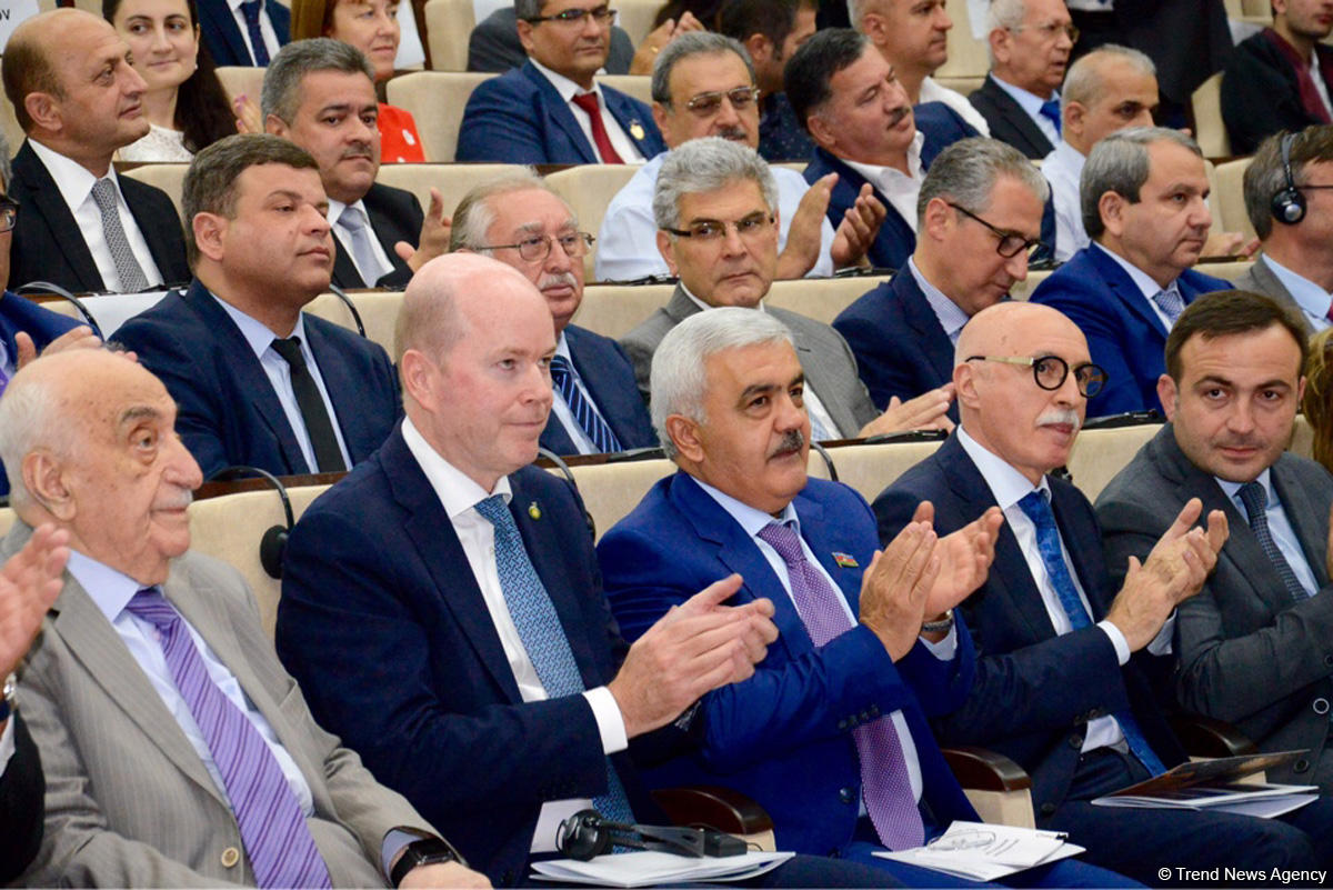 First graduation ceremony at Baku Higher Oil School (PHOTO)