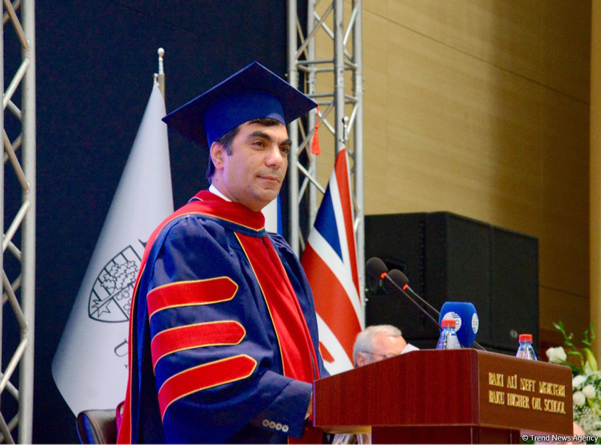 First graduation ceremony at Baku Higher Oil School (PHOTO)