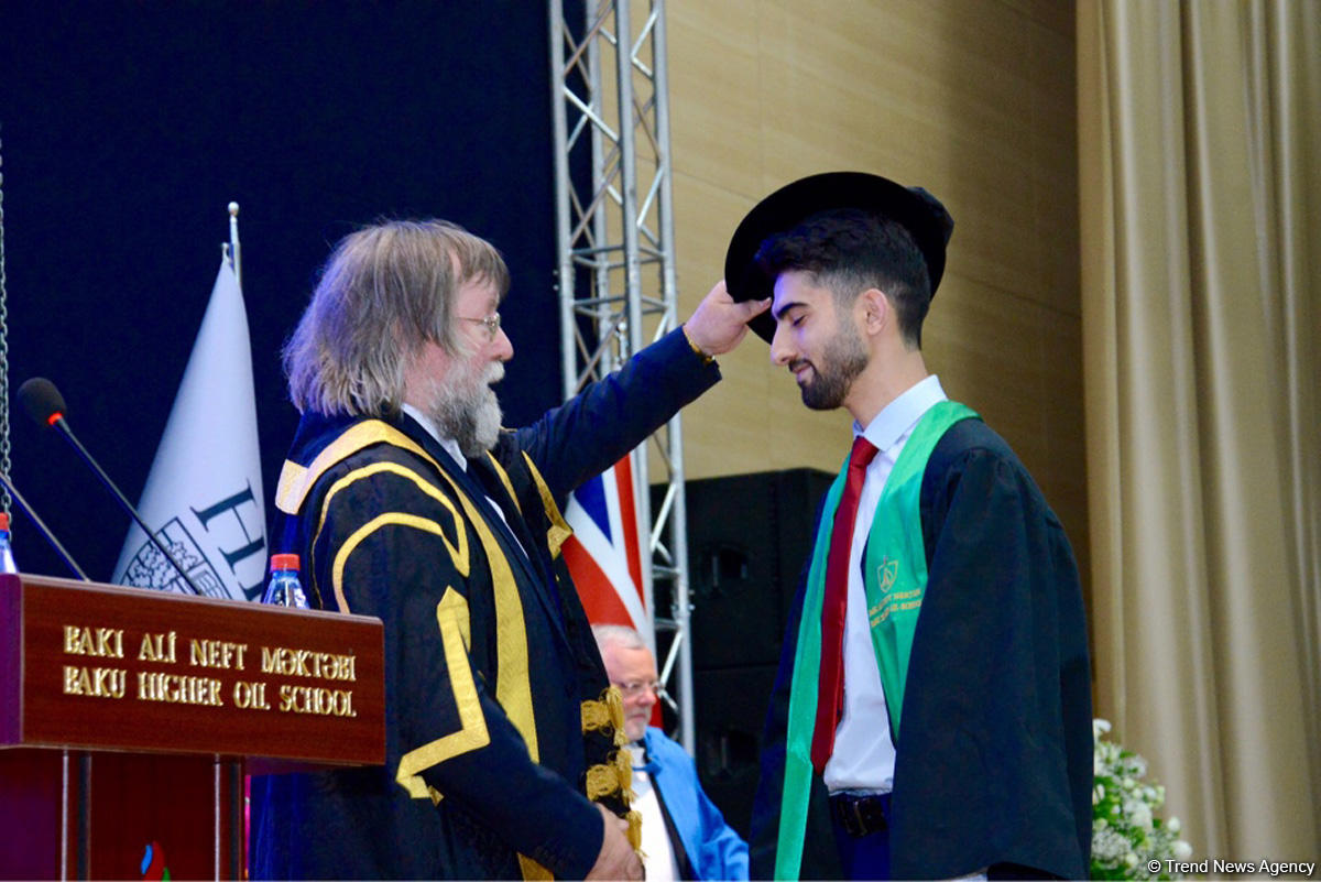 First graduation ceremony at Baku Higher Oil School (PHOTO)