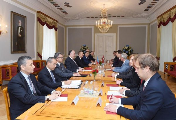 Presidents of Azerbaijan, Latvia meet in expanded format (PHOTO)