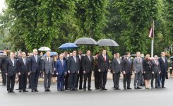 Президент Ильхам Алиев посетил памятник «Свободы» в Риге (ФОТО)