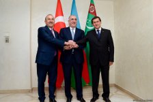 Главы МИД Азербайджана, Туркменистана и Турции обсуждают подготовку к саммиту глав государств (ФОТО)