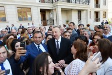 Исторический день в национальной прессе Азербайджана (ФОТО)