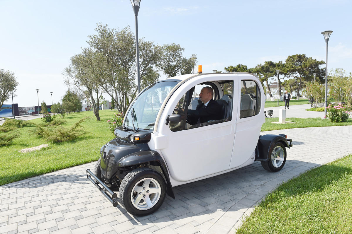 Ilham Aliyev views Narakand complex in Pirallahi district of Baku (PHOTO)