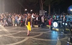 Бакинский вечер "Music Band" на Площади фонтанов (ФОТО)