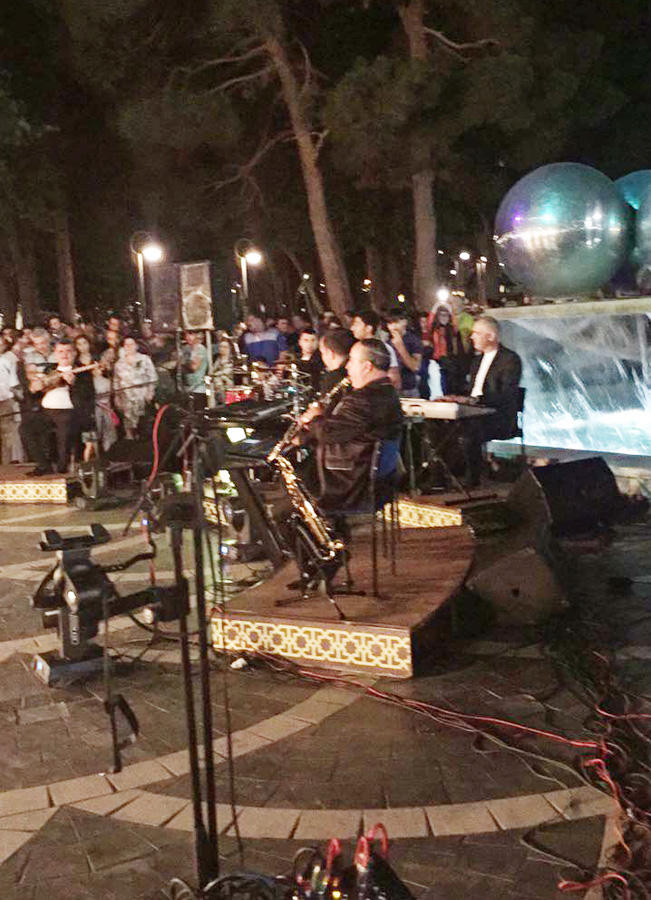 Бакинский вечер "Music Band" на Площади фонтанов (ФОТО)