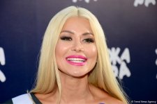 Звезды на красной дорожке международного фестиваля "ЖАРА" в Баку – день второй  (ФОТО)