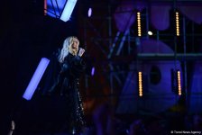 Алла Пугачева вернулась на сцену - фантастический вечер на фестивале "ЖАРА"  в Баку (ФОТО)