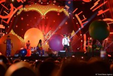 Алла Пугачева вернулась на сцену - фантастический вечер на фестивале "ЖАРА"  в Баку (ФОТО)