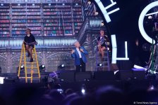Алла Пугачева вернулась на сцену - фантастический вечер на фестивале "ЖАРА"  в Баку (ФОТО)