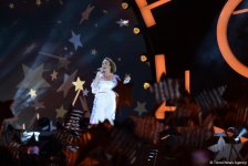 Алла Пугачева вернулась на сцену - фантастический вечер на фестивале "ЖАРА"  в Баку (ФОТО)