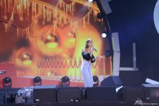 Алла Пугачева вернулась на сцену - фантастический вечер на фестивале "ЖАРА"  в Баку (ФОТО)