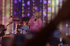 Алла Пугачева вернулась на сцену - фантастический вечер на фестивале "ЖАРА"  в Баку (ФОТО)