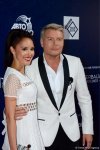 Церемония закрытия фестиваля "ЖАРА" в Баку: звезды на красной дорожке (ФОТО)