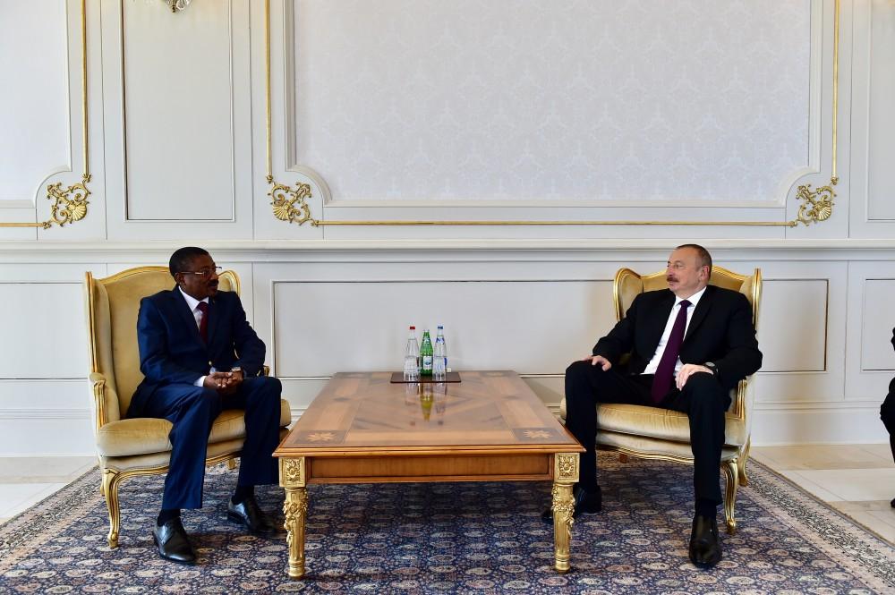 Ilham Aliyev receives credentials of ambassador of Burkina Faso (PHOTO)