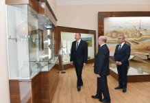 Президент Ильхам Алиев ознакомился в Шамкире с условиями, созданными в капитально реконструированном Историко-краеведческом музее (ФОТО)