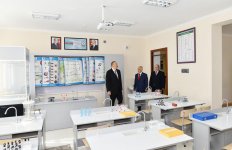 Ilham Aliyev views conditions at new block of secondary school in Baku (PHOTO)