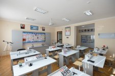 Ilham Aliyev views conditions at new block of secondary school in Baku (PHOTO)